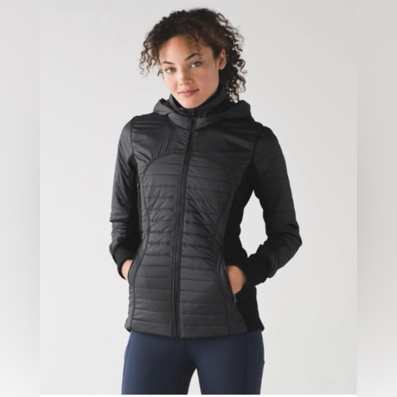 Lululemon Women’s Size 12 Black First Mile Quilted Puffer Running Hood Jacket - Picture 1 of 16